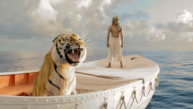 Netter_PI_1418R - Director Ang Lee on the set of LIFE OF PI