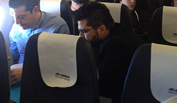 tsipras_aeroplano_296906198